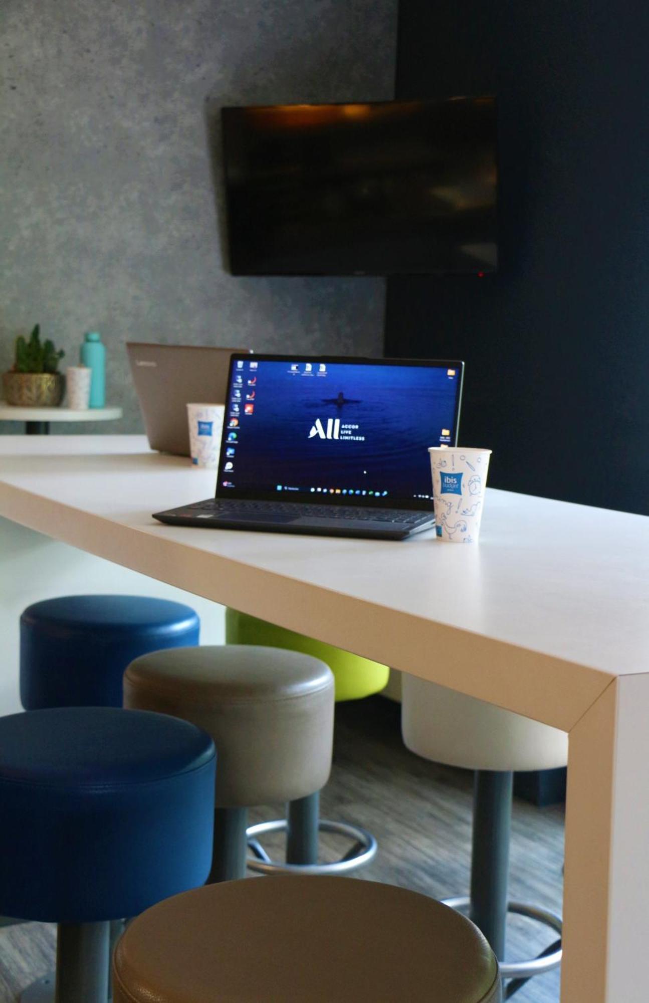 Ibis Budget Agen Le Passage  Exterior foto